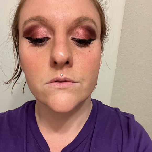 Meet your Posher, Danielle - Picture 7 of 8